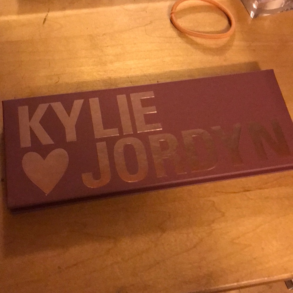 Kylie x Jordan eyeshadow